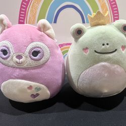 SQUISHMALLOWS CHAIRA  THE LEMUR & FENRA THE GREEN FROG KING - 6 INCH PLUSHIES 