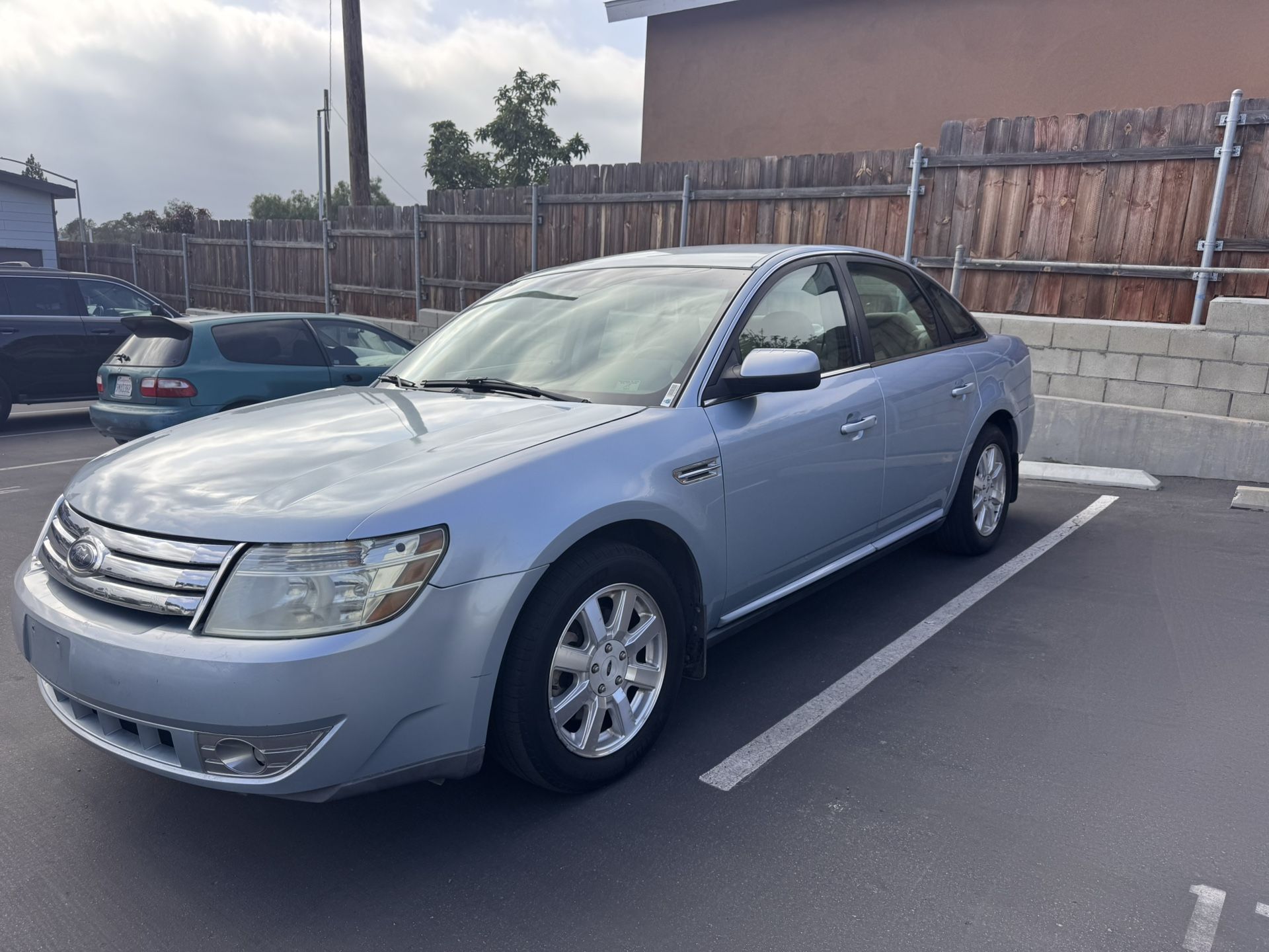 2008 Ford Taurus