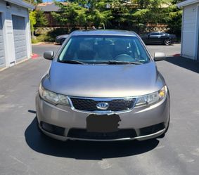 2012 KIA Forte5