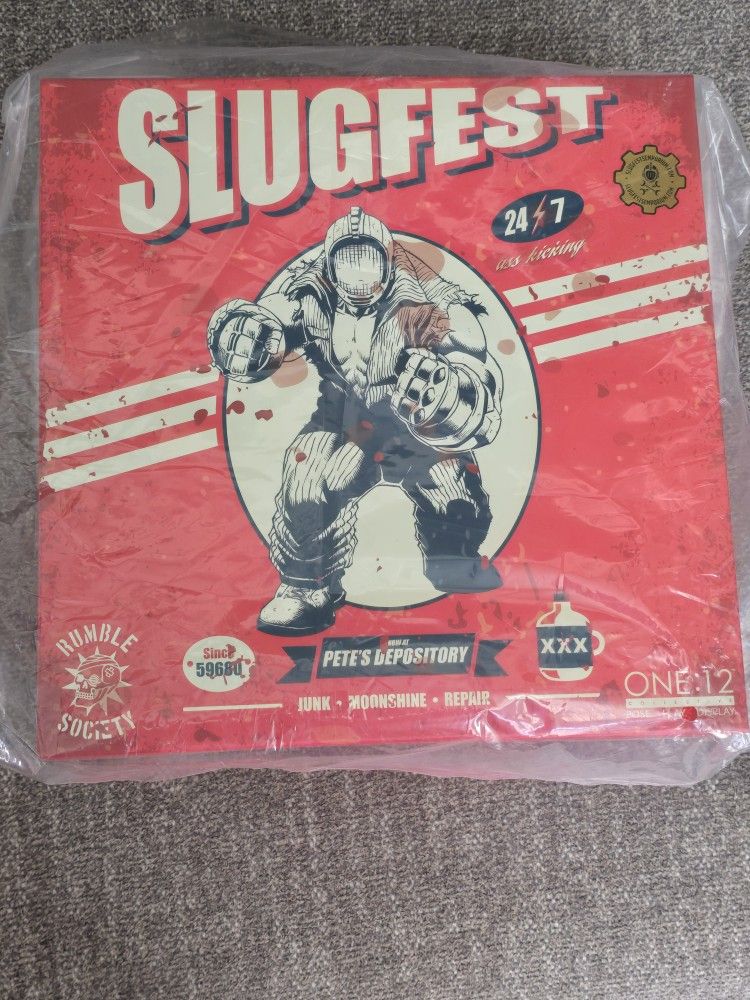 Mezco 1/12 Slug Fest