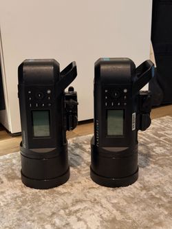 2x FLASHPOINT AD600W flash light