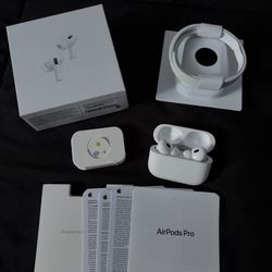 Apple AirPods 2nd Generation