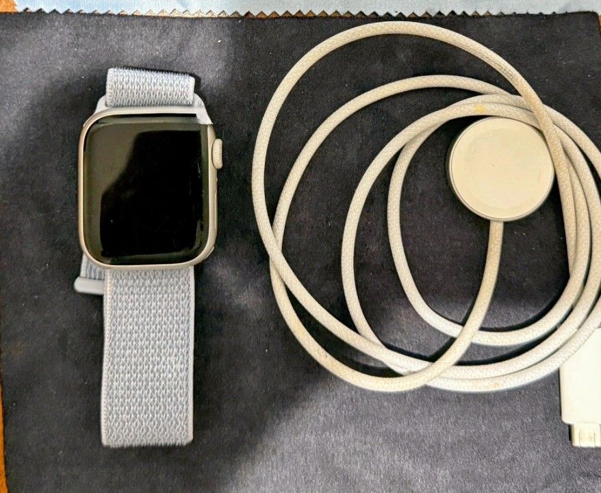 Apple Watch Series 8 - 41mm GPS + LTE