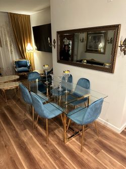 Statement Gold Glass Dining Table Set