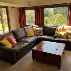 Pottery Barn Turner Rolled Arm Leather Sectional