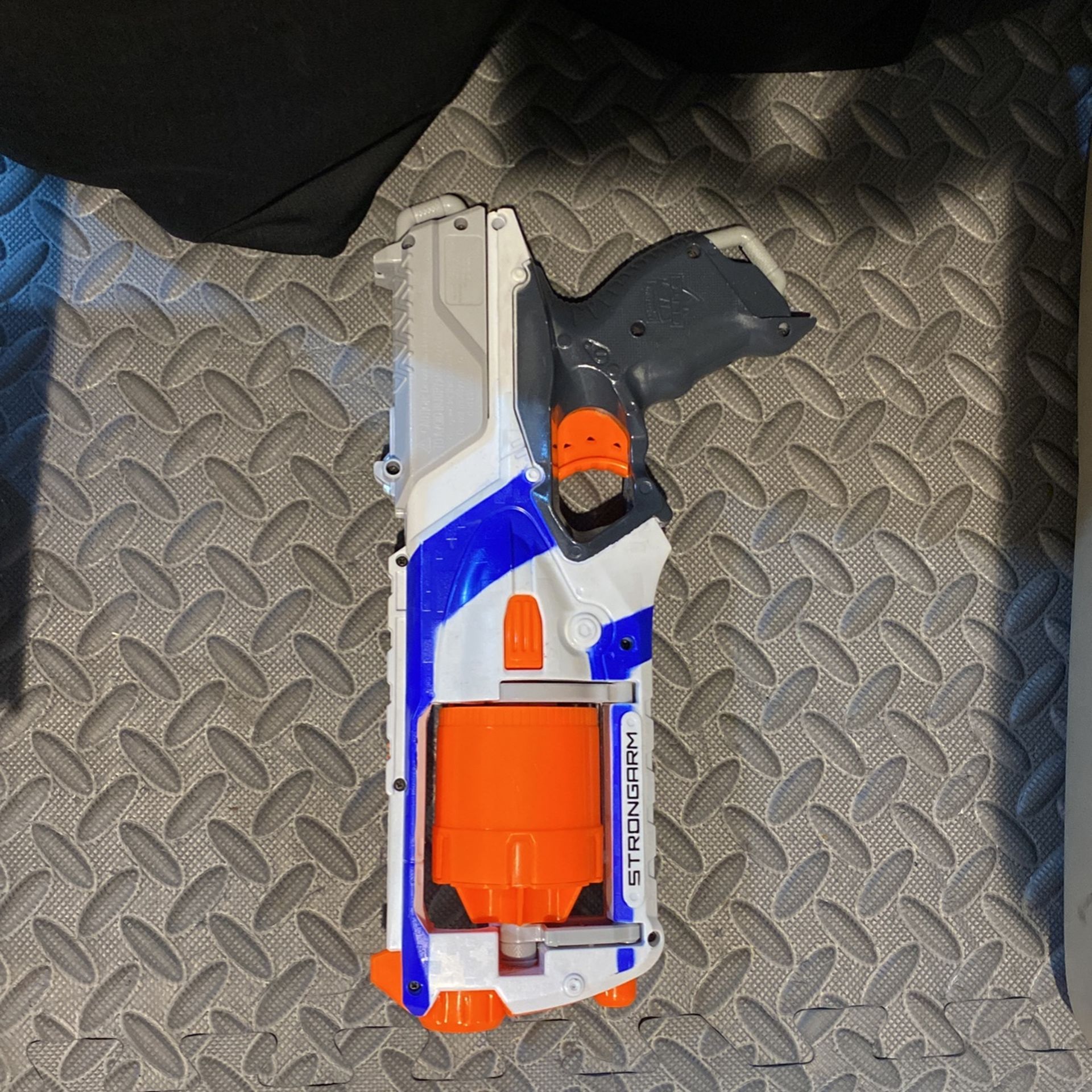 Nerf Gun 