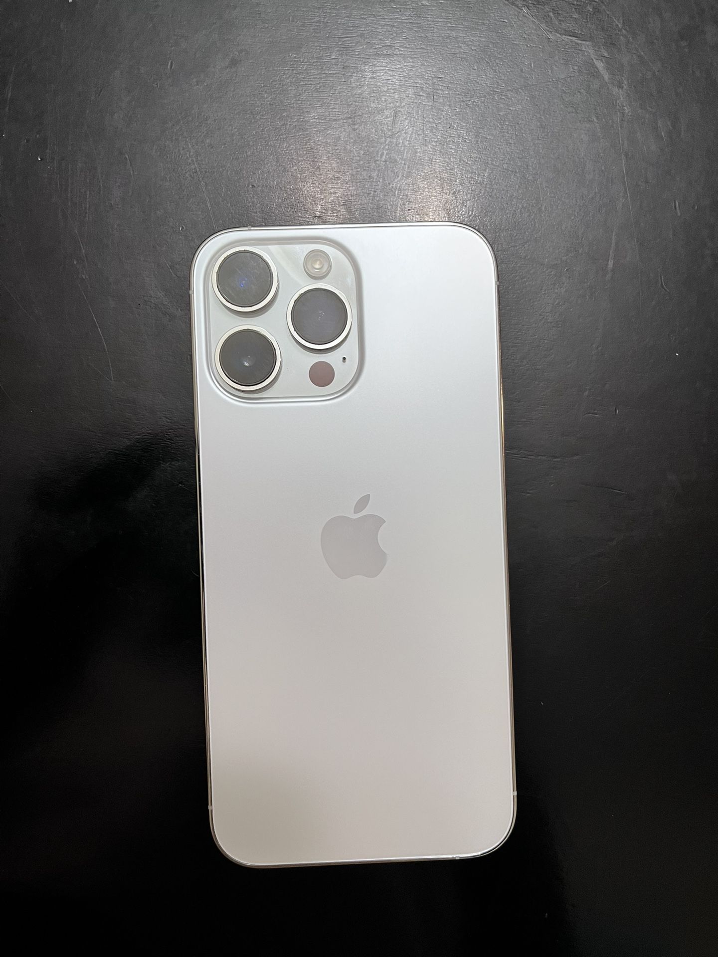 Locked iPhone 14 Pro Max