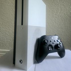 Xbox One S
