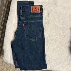 Levis Jeans 