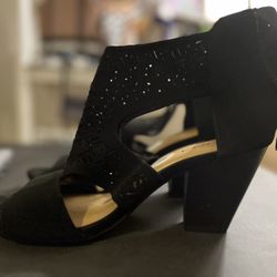Light Heel Size 9