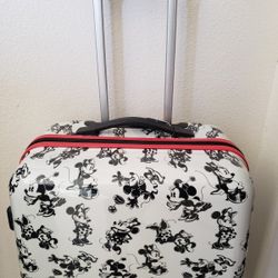 Minnie Mouse Rolling Suitcase