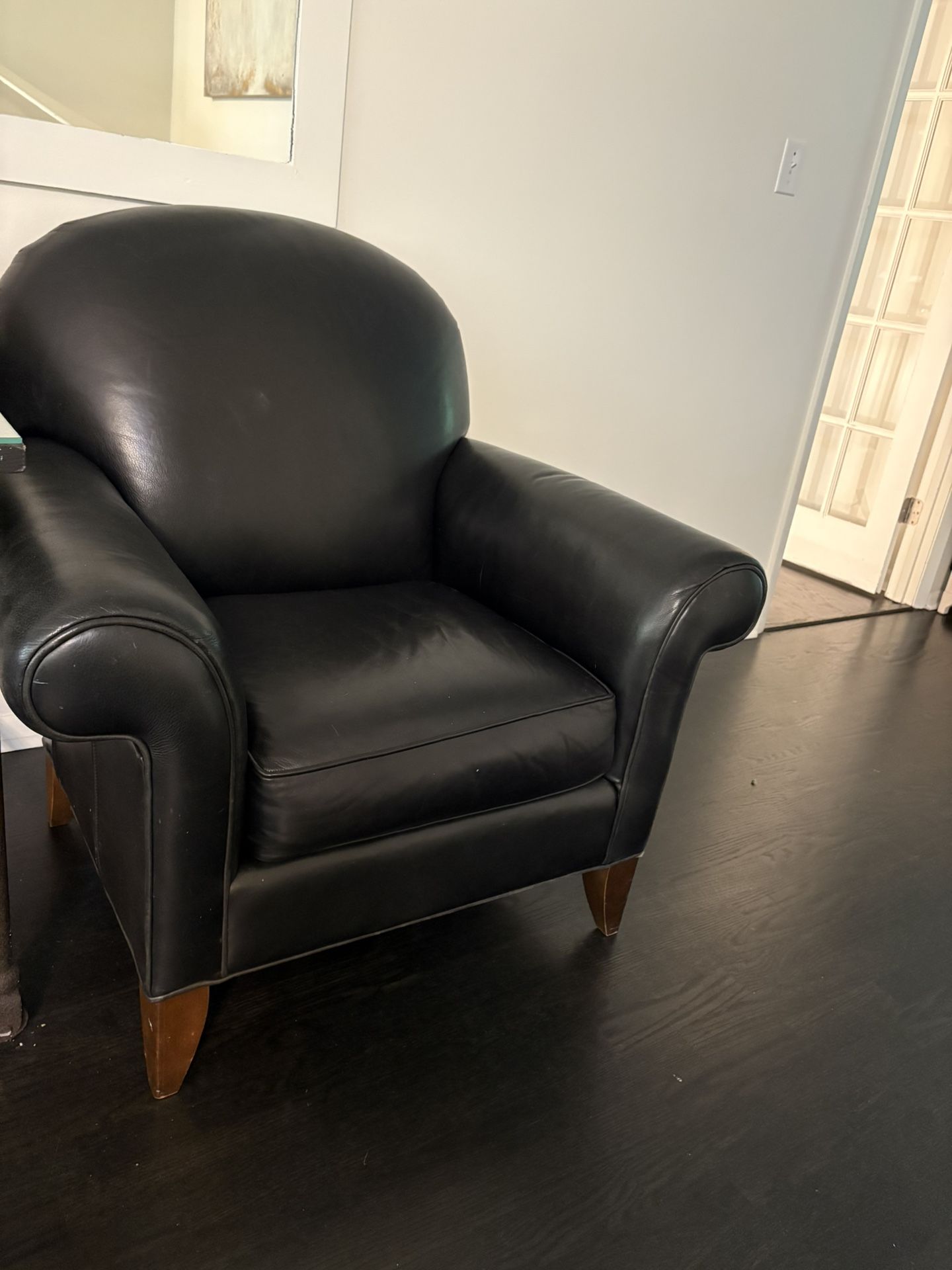Luxurious Black Leather Armchair (2) - Must Sell Fast!