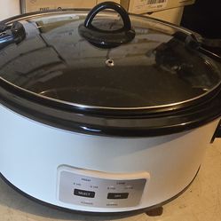 CROCK POT