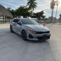 2023 Kia GT Line