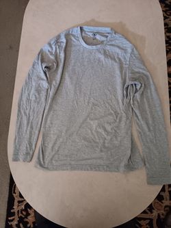Men's long sleeve shirt size small