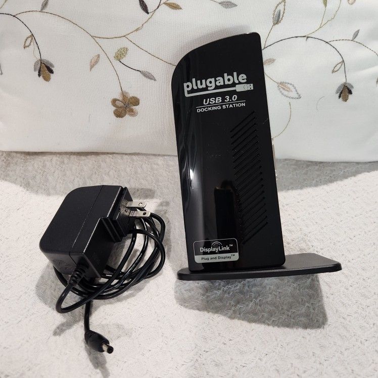 Plugable Docking Station