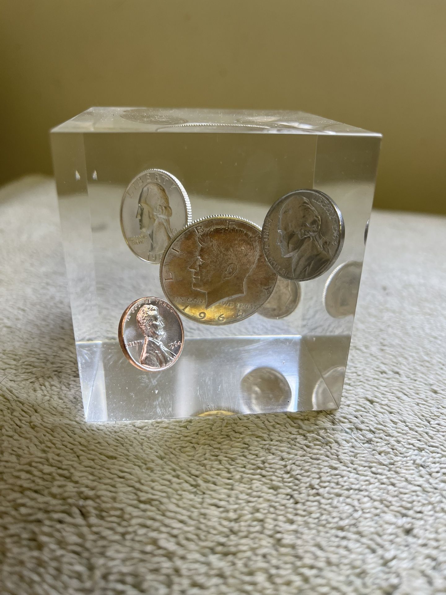 1964 Proof setm Mounted inside plastic cube