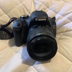 Canon EOS Rebel T3i