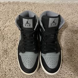 Nike Air Jordan 1 Mid Shadow