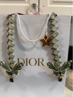 Graduation lei