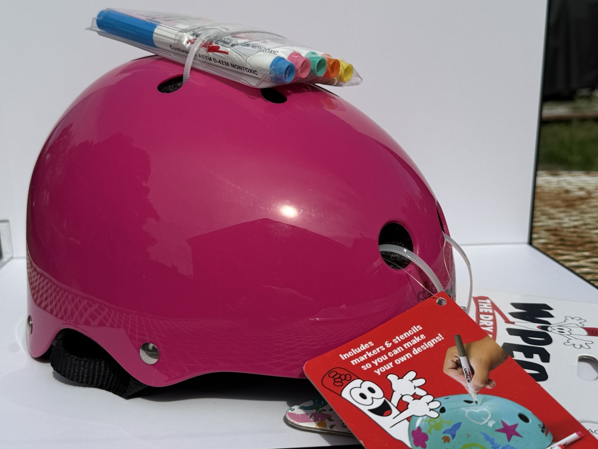 Dash - Dry Erase Helmet - New -Ages 5+