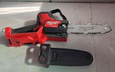 Milwaukee
 Pruning Saw