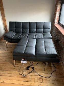 Gjemeni Couch and Ottoman