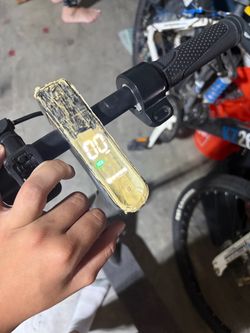 Electric scooter