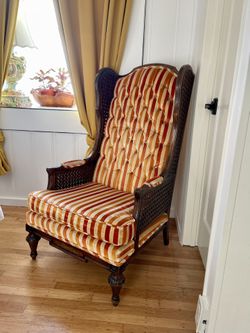 Vintage Chair  Very Beautiful 