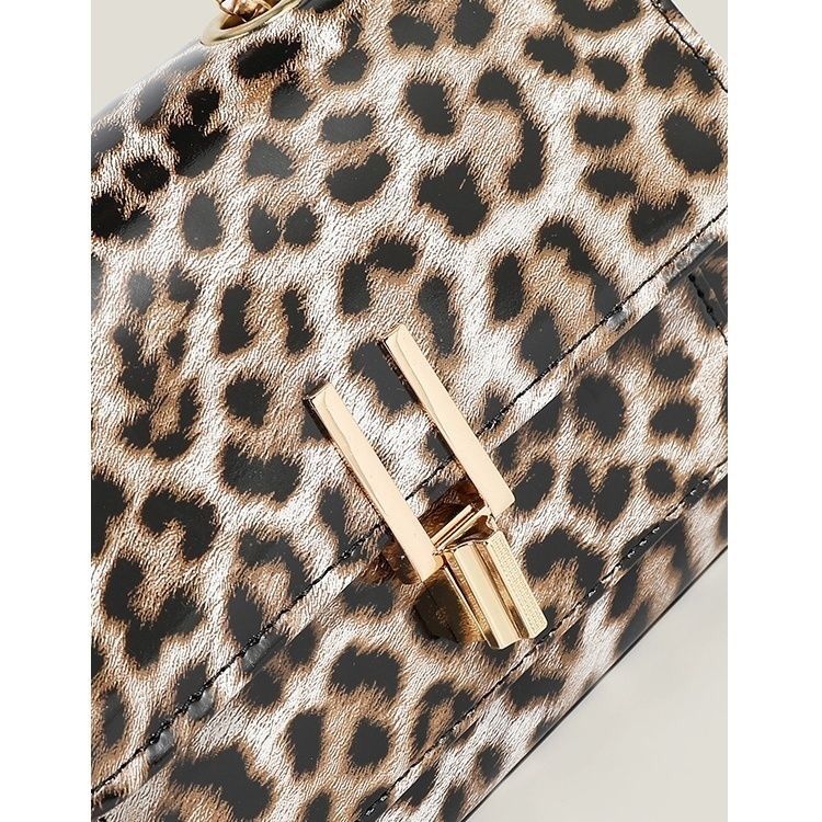 Leopard bag, high-quality new fashion, high-end one-shoulder armpit, retro chain cross-body bag, foreign style