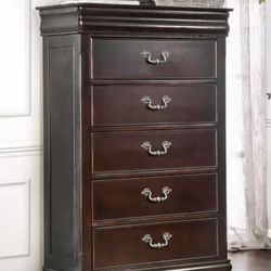 Dresser for Sale - $475 (Pilsen/Chicago)