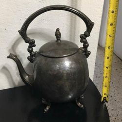CAFETERA ANTIGUA DE STAINLESS 