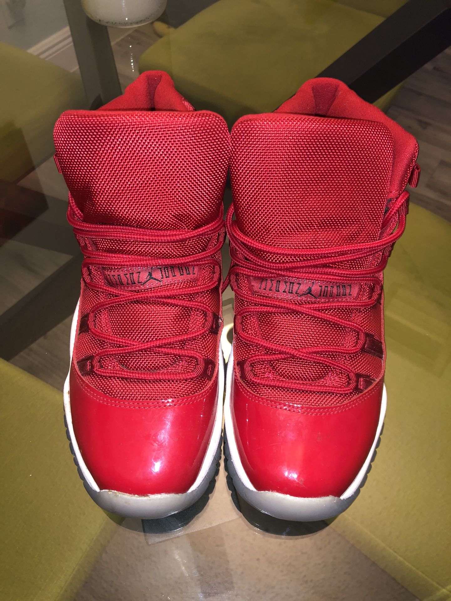 Air Jordan Retro 11, Gym Red, Win Like 96, Size 6.5Y