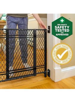 🚪🐾 For Sale: Ingenuity 42W Series Doorway Gate – Indoor/Outdoor Safety Gate