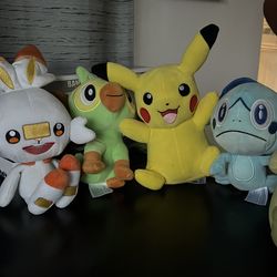 Free Pokémon plushies