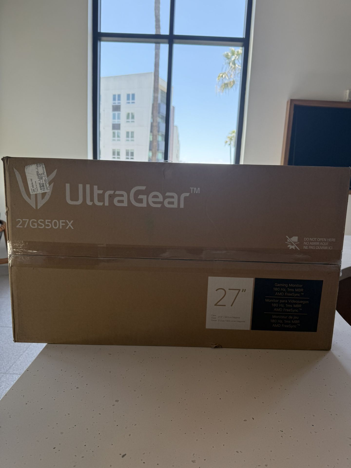 LG 27GS50F-B 27” Full HD Monitor - 180hz Refresh Rate