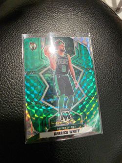 Jayson Tatum Celtics Green MOSAIC PANINI NBA SPORTS CARD!!