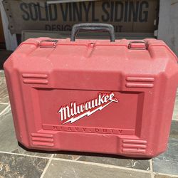 Milwaukee 7-1/4 Circular Saw  with case