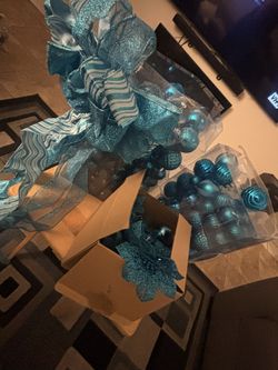 CHRISTMAS DECO $20