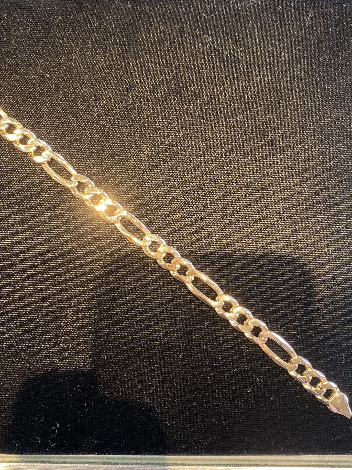 10kt Figuro Link Bracelet