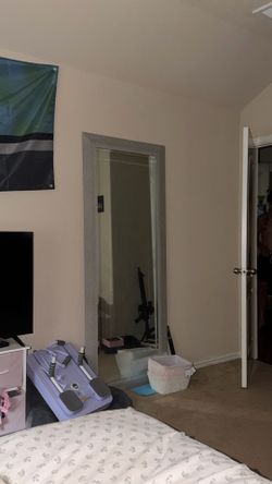 Full size mirror