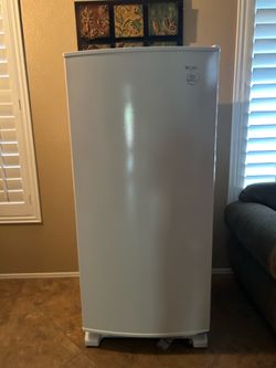 Whirlpool Freezer 18 cu. ft