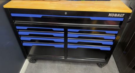 Kobalt Tool box in mint condition