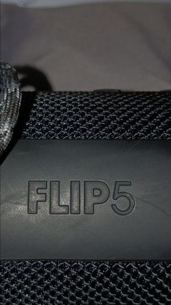 JBL Flip 5 speaker