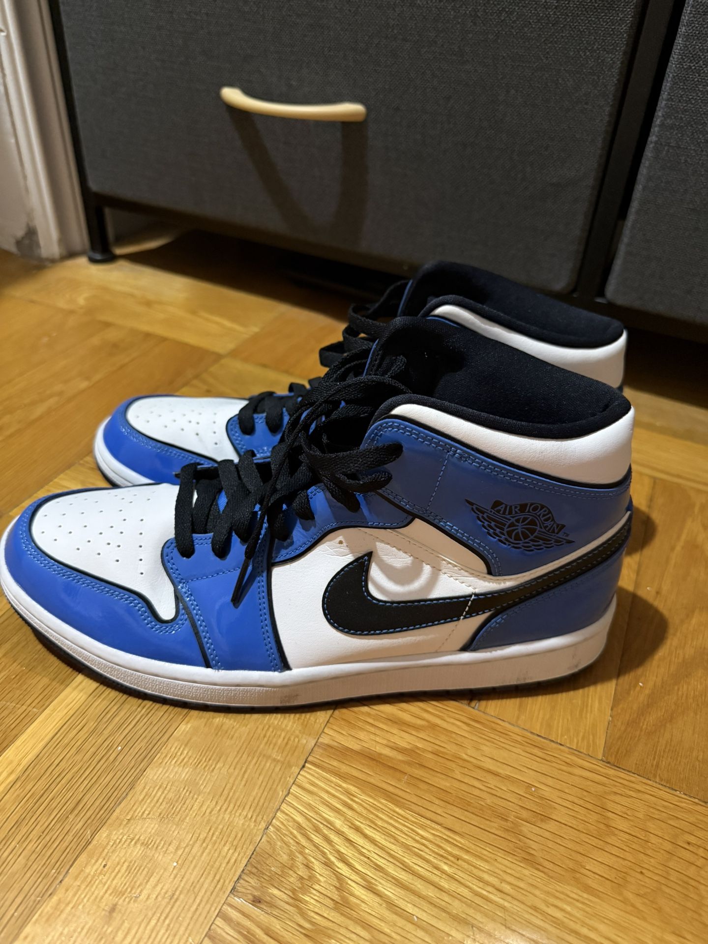 Nike Air Jordan 1 SE Mid