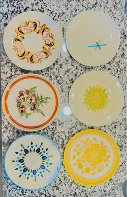 Vintage bread plates