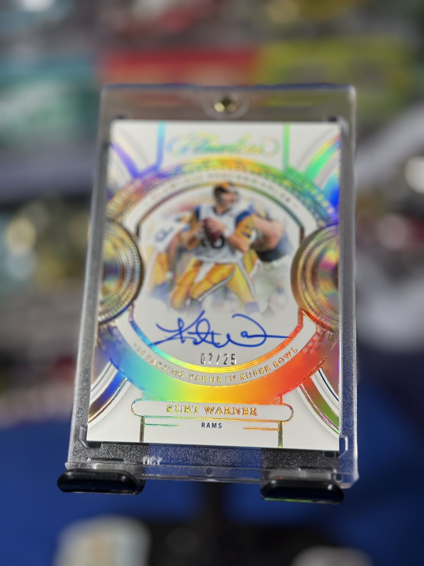 Flawless Kurt Warner On Card Auto 7/25 Gold