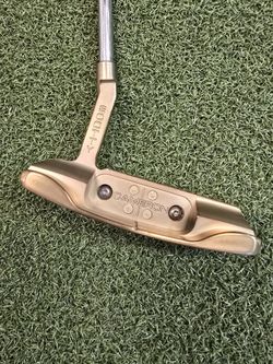 Scotty Cameron Studio Style 35" Newport putter