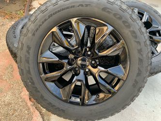 New Chevy Silverado rims and tires 20” OEM Factory Wheels Rines y llantas nuevas fits Silverado Tahoe avalanche suburban gmc sierra Yukon