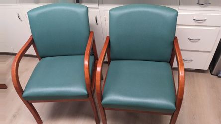 Exam Room Chairs - Free